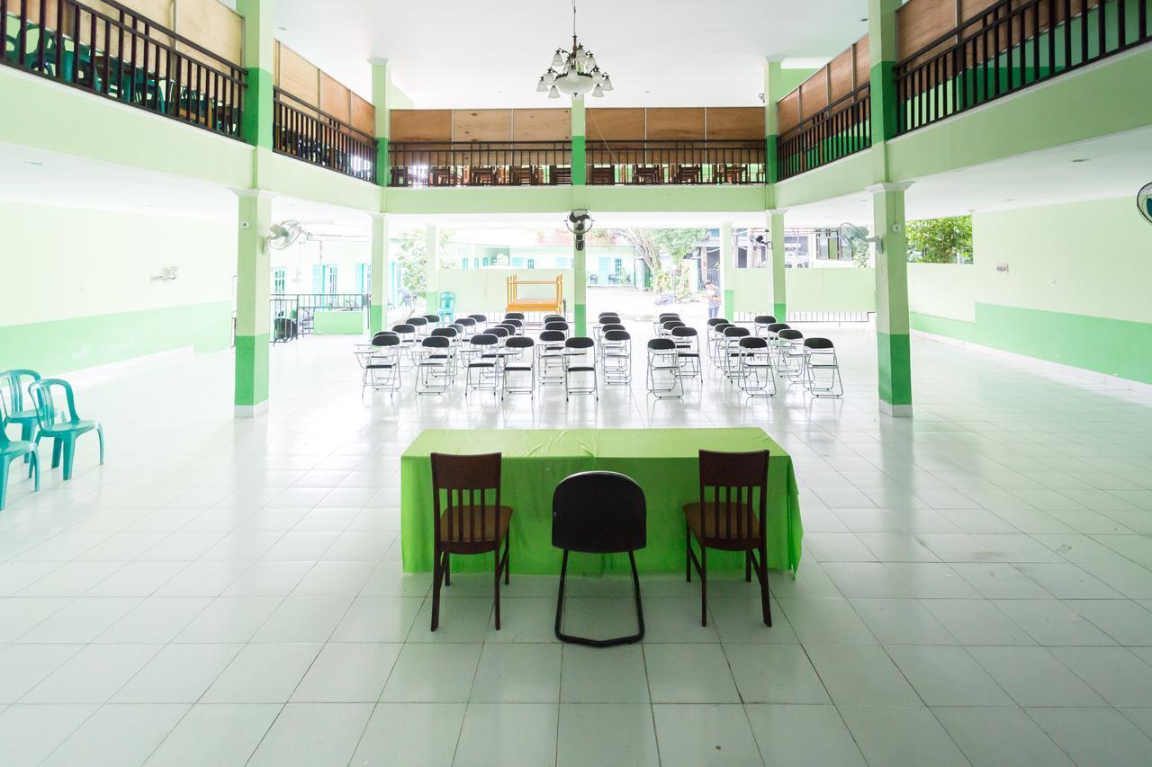 Super Oyo 754 Nur Aziziah Guest House Syariah Баликпапан Екстериор снимка